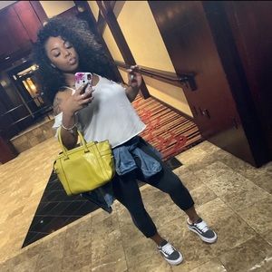 Meet your Posher, Phylicia